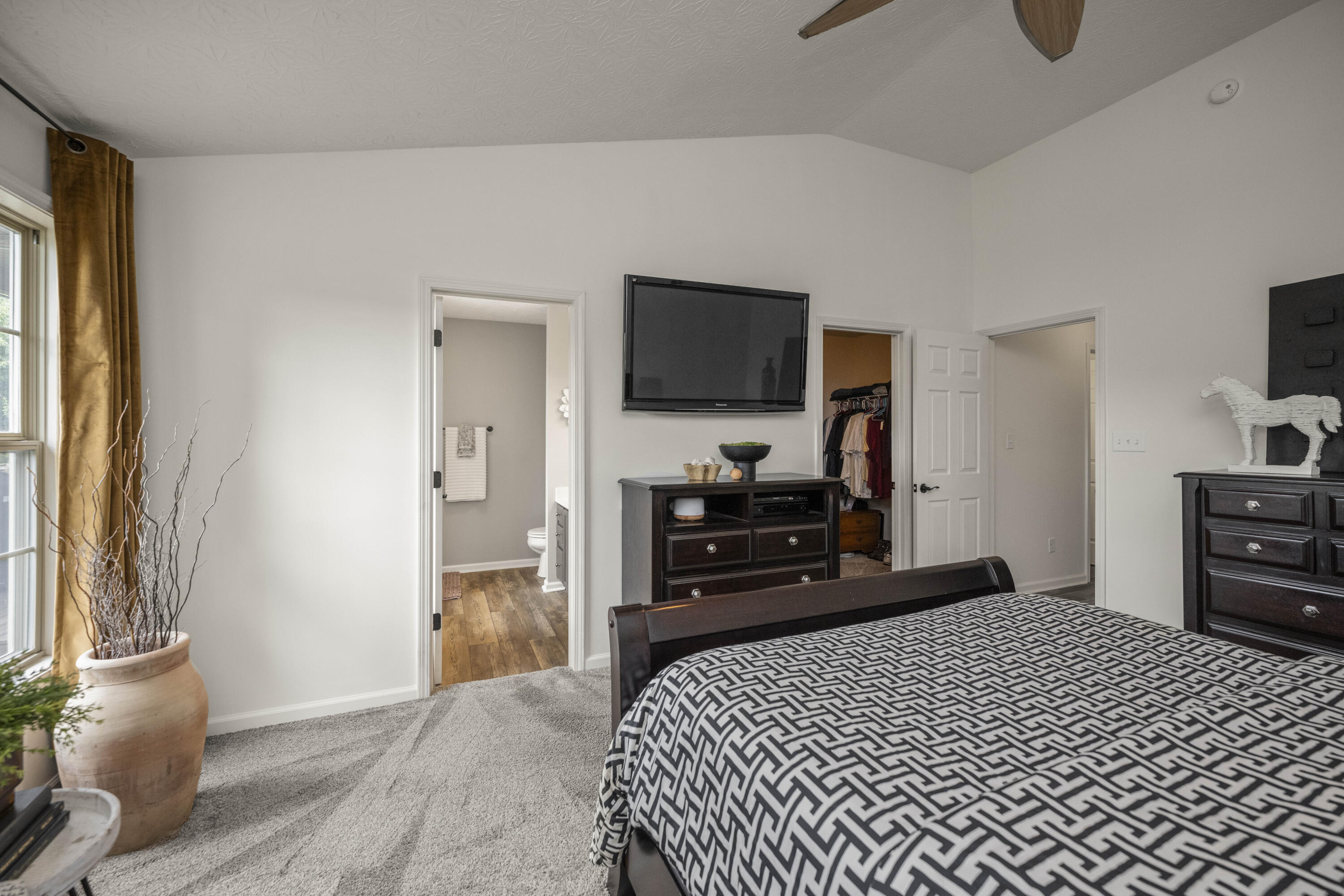 Richmond, Kentucky 40475, United States, 3 Bedrooms Bedrooms, ,2 BathroomsBathrooms,Residential,Active,169722