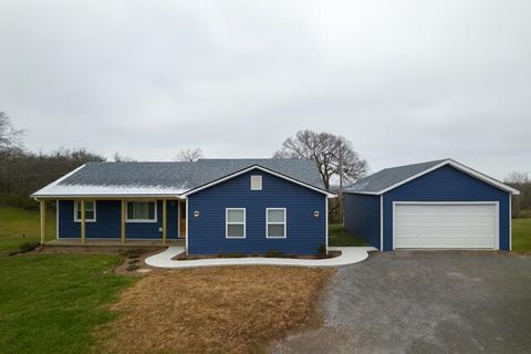 Photo of 1241 Quarry Road, Danville, KY 40422 (MLS # 25507564)