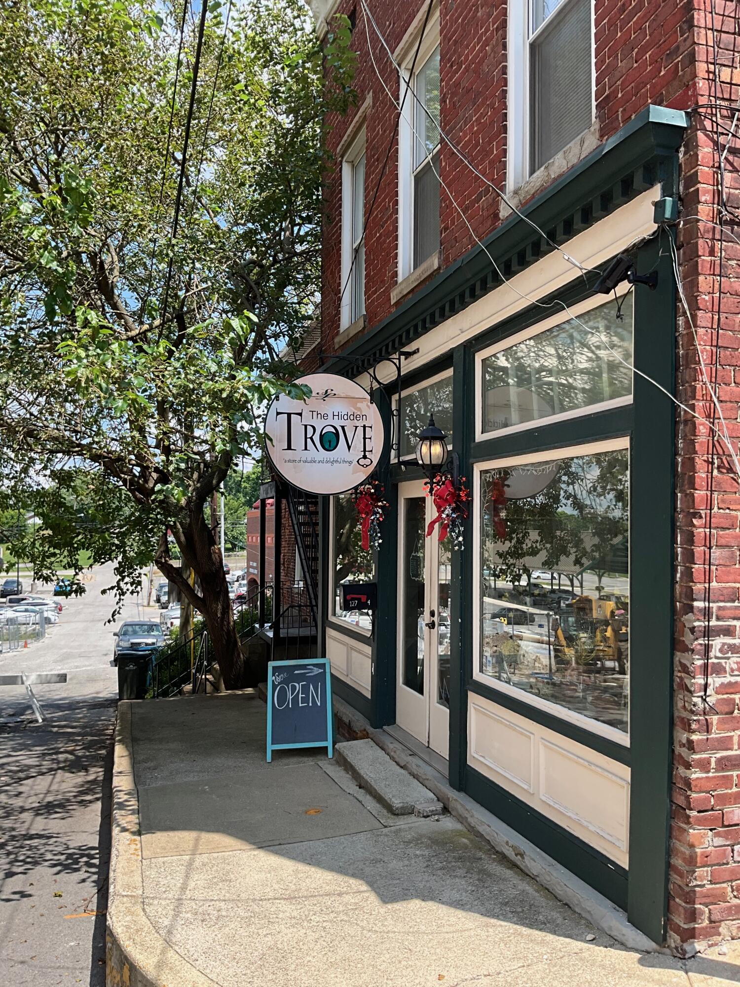 127 North Court Street