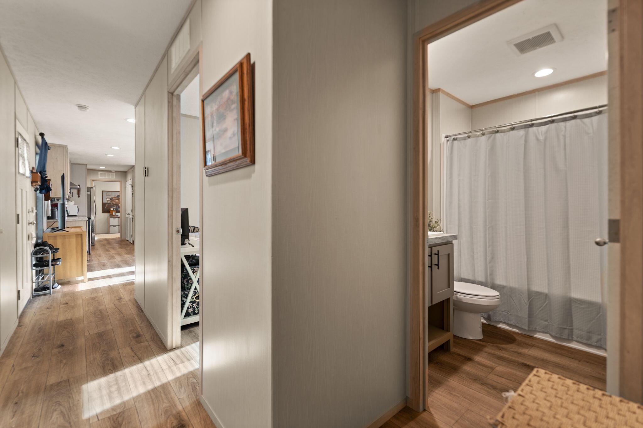 Winchester, Kentucky 40391, United States, 3 Bedrooms Bedrooms, ,2 BathroomsBathrooms,Residential,Contingent,157381