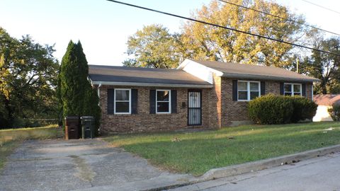 Photo of 409 Jackson Street, Mt Sterling, KY 40353 (MLS # 25503686)
