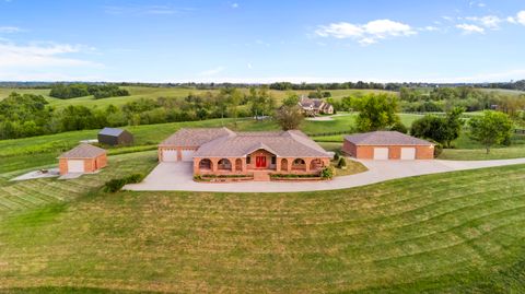 Photo of 201 Overlook Trail, Richmond, KY 40475 (MLS # 25501955)