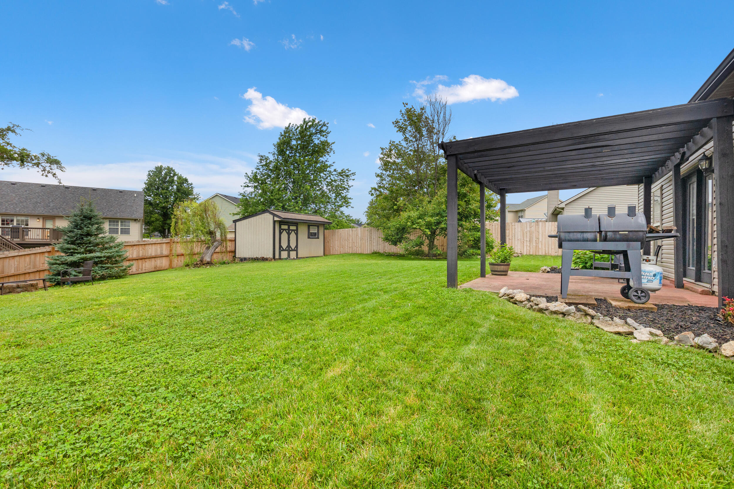 Richmond, Kentucky 40475, United States, 3 Bedrooms Bedrooms, ,2 BathroomsBathrooms,Residential,Active,160428