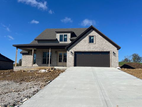 Photo of 332 Wolverine Way, Richmond, KY 40475 (MLS # 25504680)