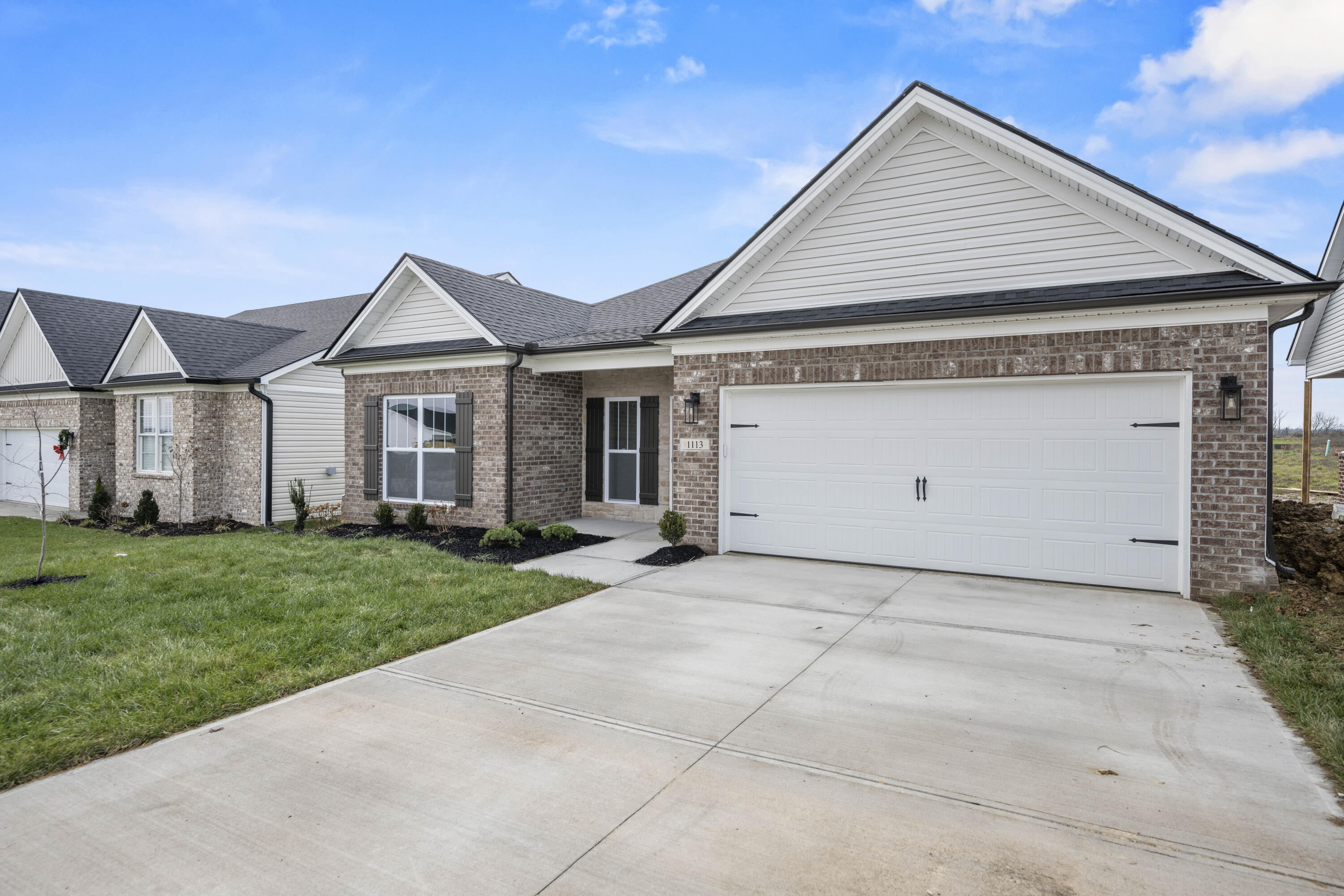 Richmond, Kentucky 40475, United States, 3 Bedrooms Bedrooms, ,2 BathroomsBathrooms,Residential,Pending,51000