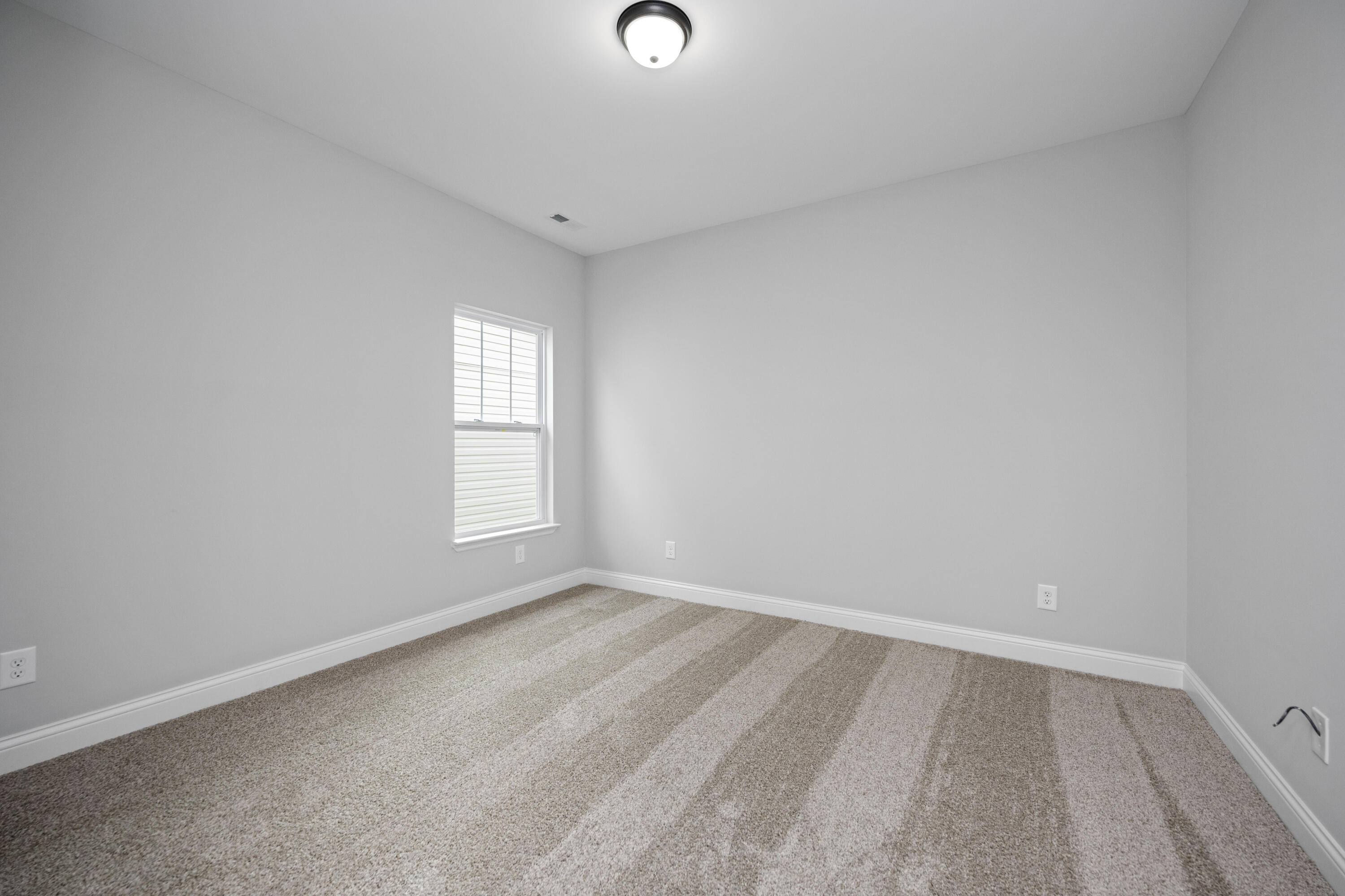 Richmond, Kentucky 40475, United States, 3 Bedrooms Bedrooms, ,2 BathroomsBathrooms,Residential,Pending,51000