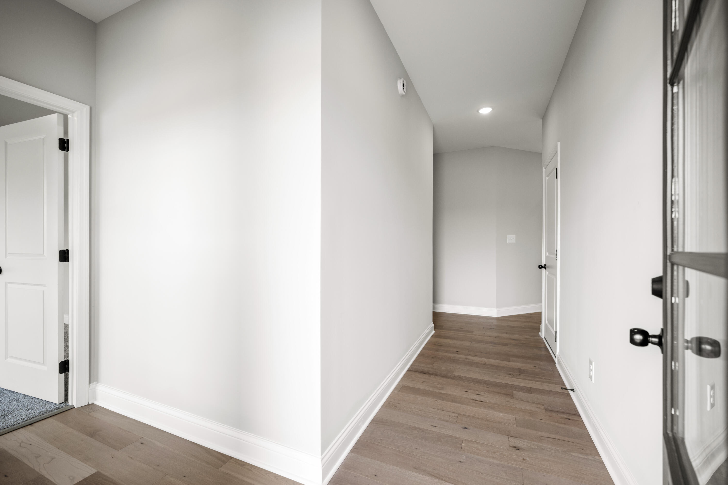 Richmond, Kentucky 40475, United States, 3 Bedrooms Bedrooms, ,2 BathroomsBathrooms,Residential,Pending,51000