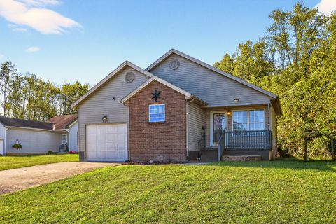 Photo of 209 Allan Place, Winchester, KY 40391 (MLS # 25503412)