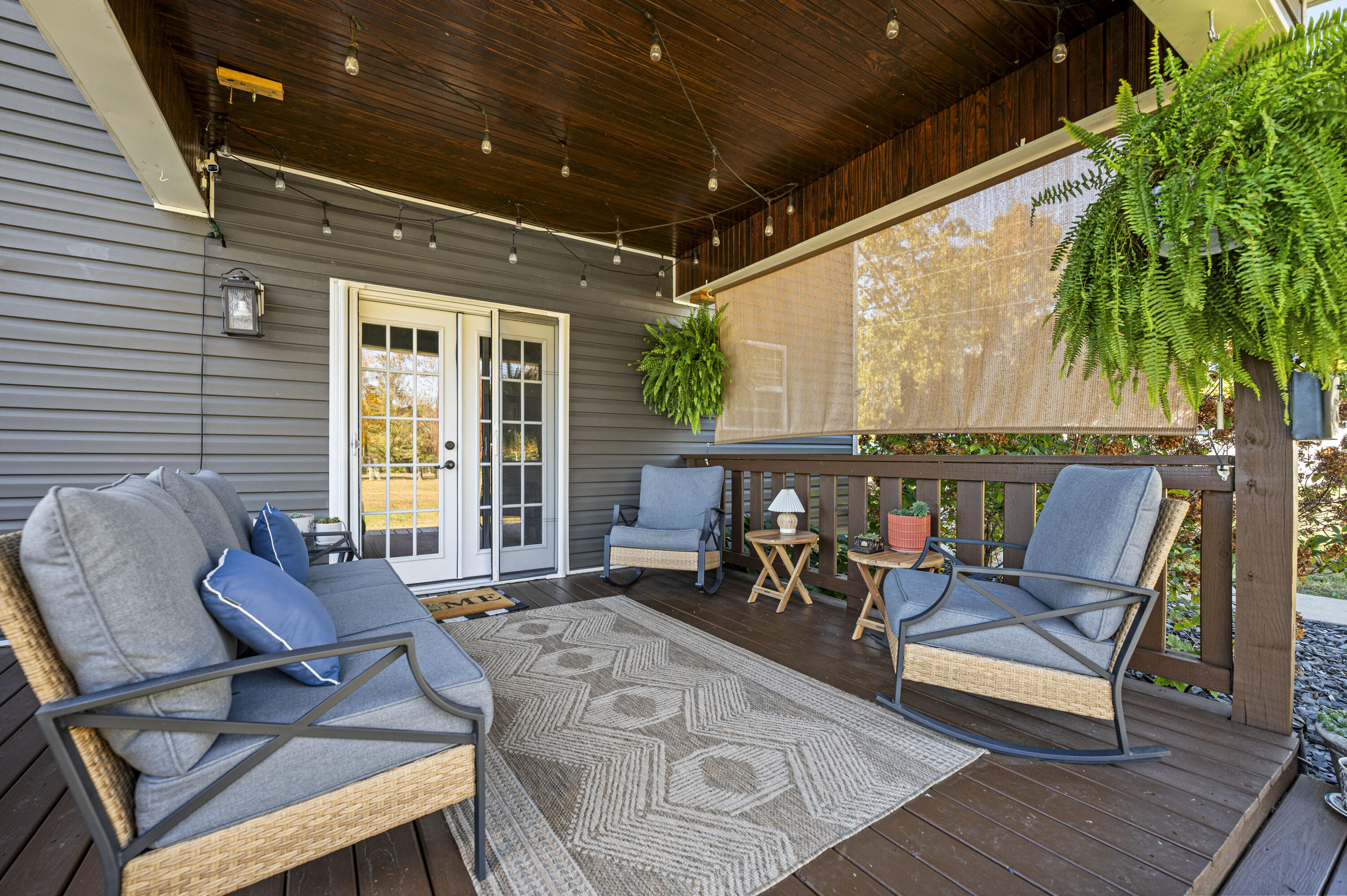 Berea, Kentucky 40403, United States, 4 Bedrooms Bedrooms, ,3 BathroomsBathrooms,Residential,Active,231394