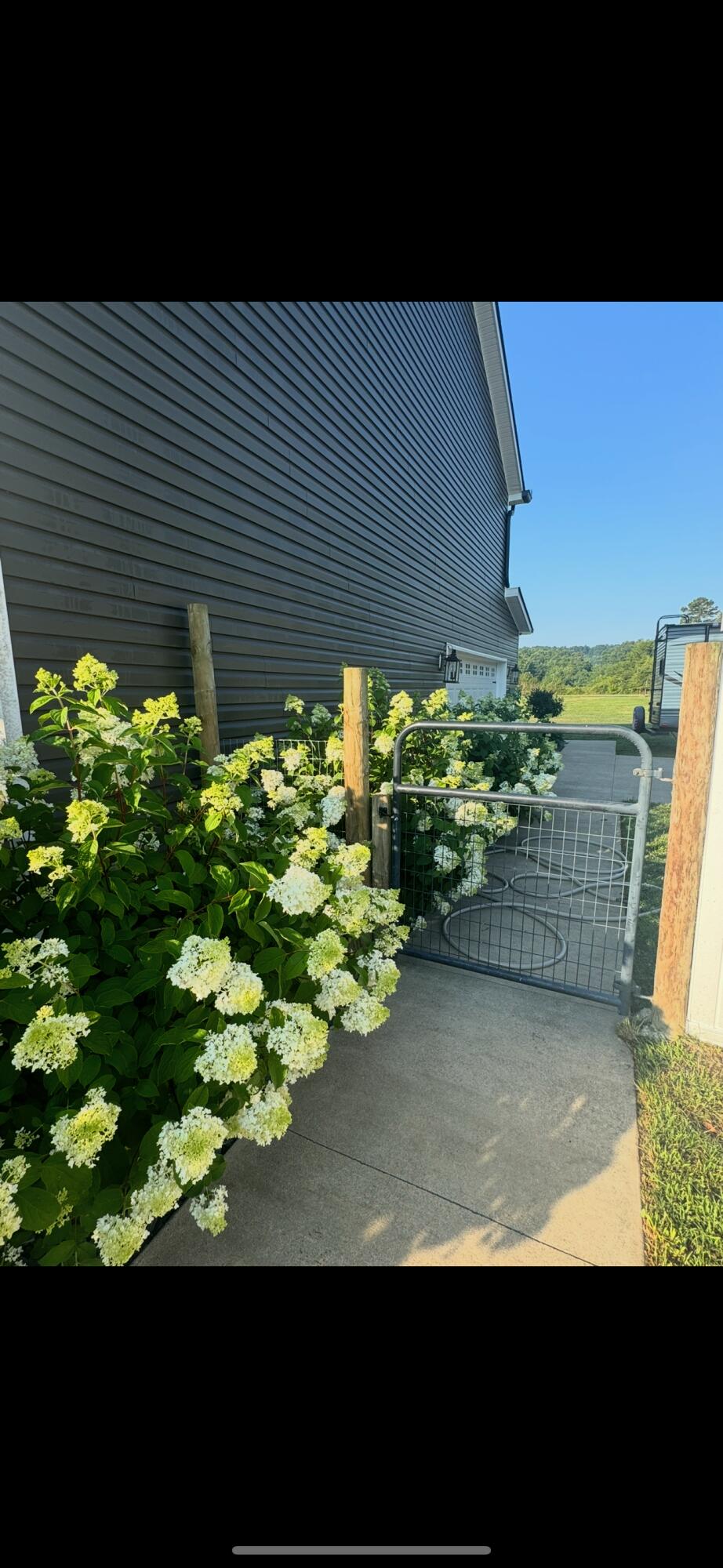 Berea, Kentucky 40403, United States, 4 Bedrooms Bedrooms, ,3 BathroomsBathrooms,Residential,Active,231394