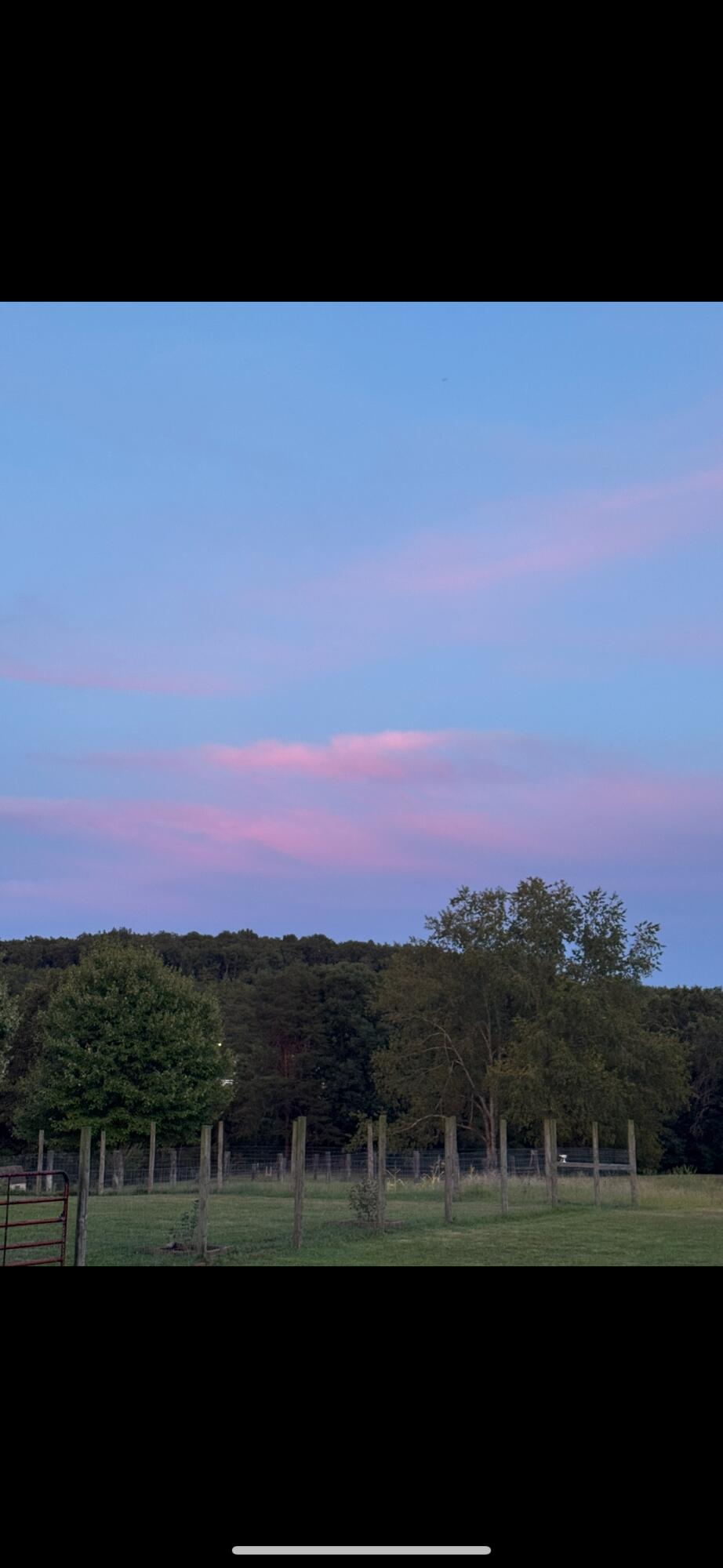 Berea, Kentucky 40403, United States, 4 Bedrooms Bedrooms, ,3 BathroomsBathrooms,Residential,Active,231394