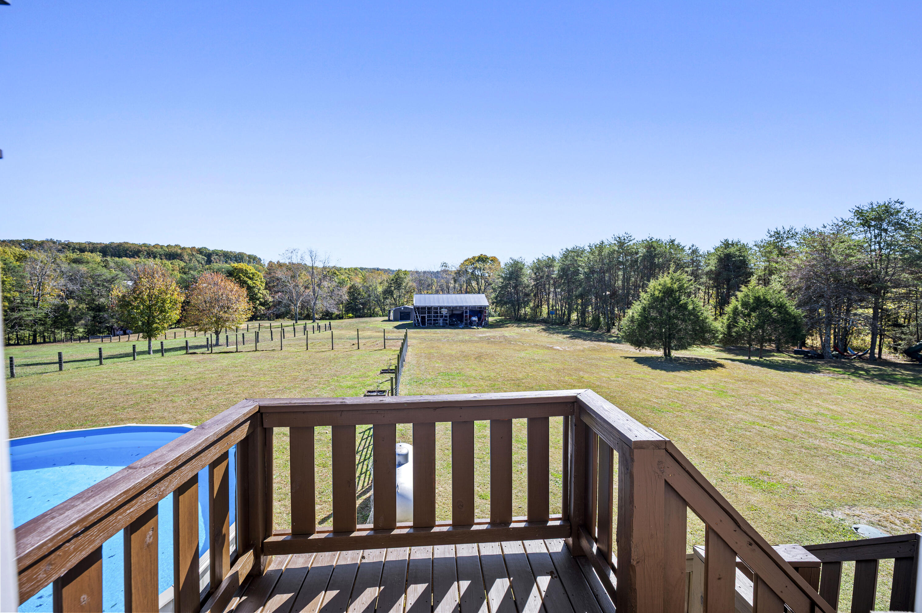 Berea, Kentucky 40403, United States, 4 Bedrooms Bedrooms, ,3 BathroomsBathrooms,Residential,Active,231394