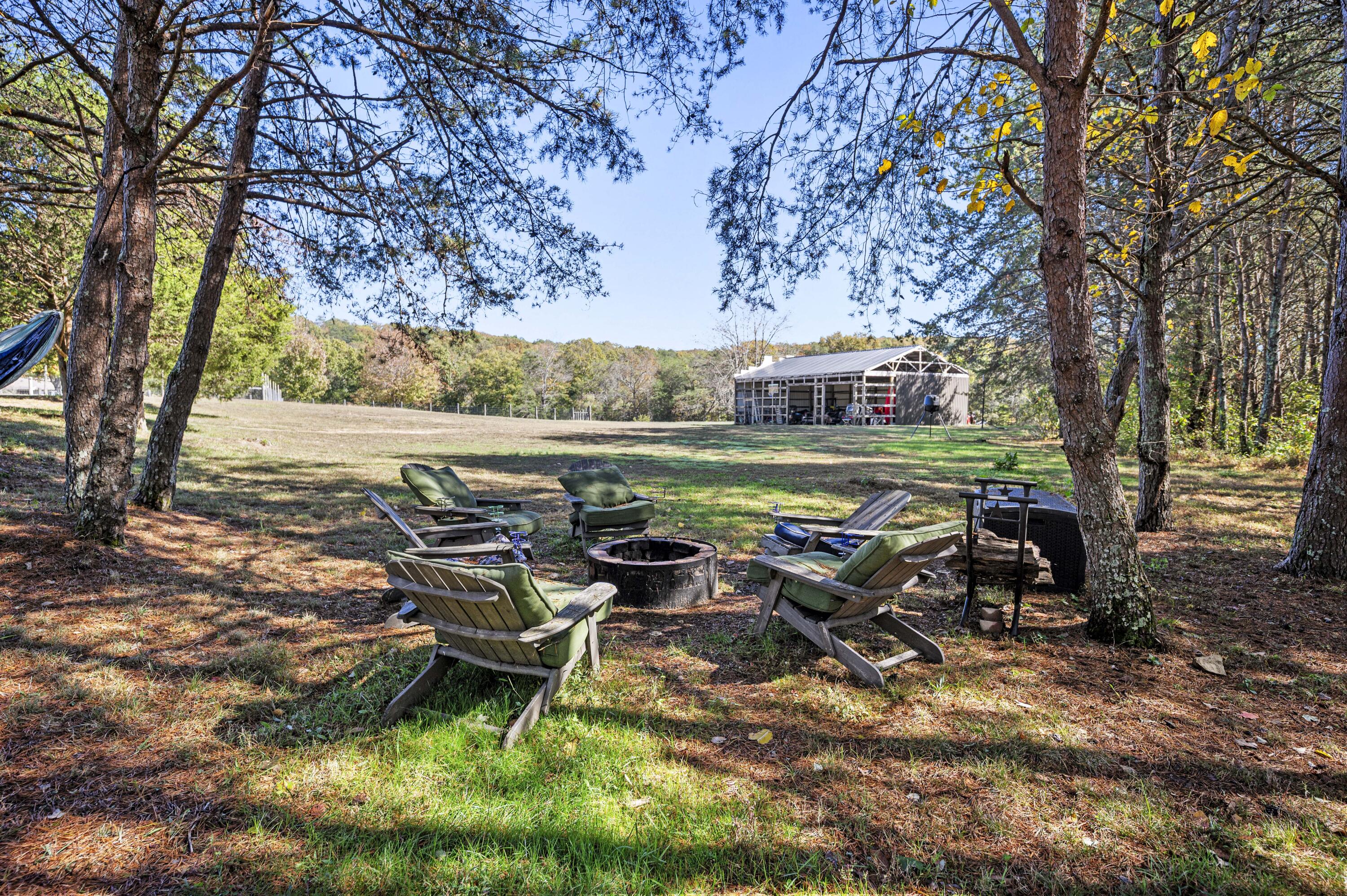 Berea, Kentucky 40403, United States, 4 Bedrooms Bedrooms, ,3 BathroomsBathrooms,Residential,Active,231394