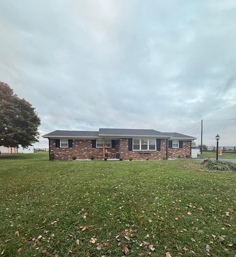 Photo of 1050 KY-300, Stanford, KY 40484 (MLS # 25505179)