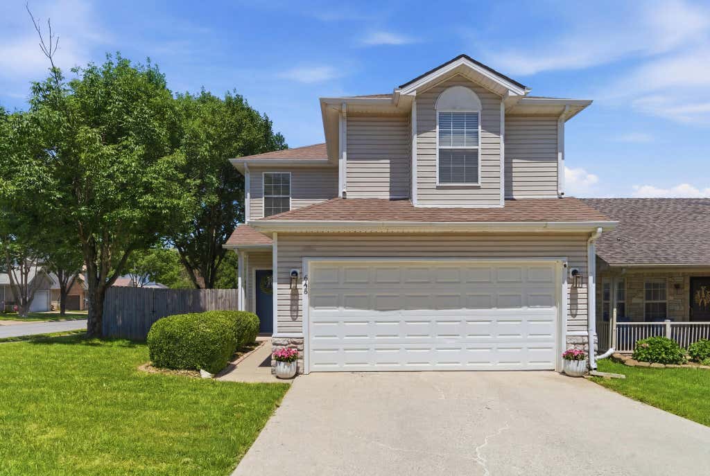Photo of 645 Danby Woods Drive, Lexington, KY 40509 (MLS # 26012803)