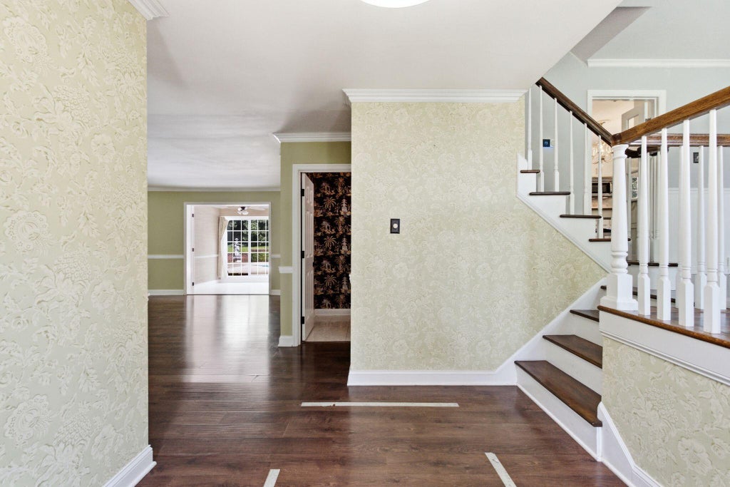 Photo of 2985 Montavesta Road, Lexington, KY 40502 (MLS # 26020486)