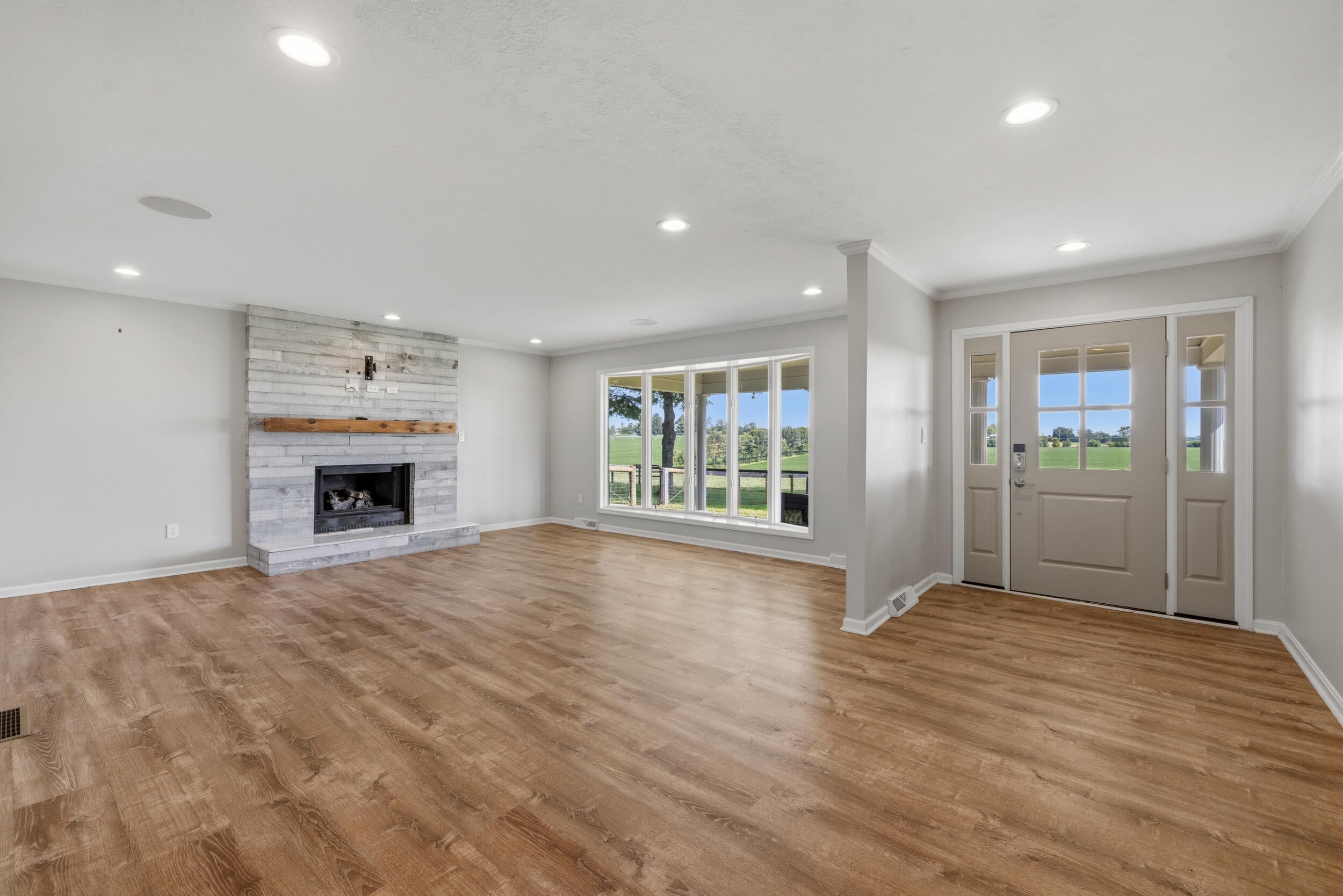 3945 W Leestown Road