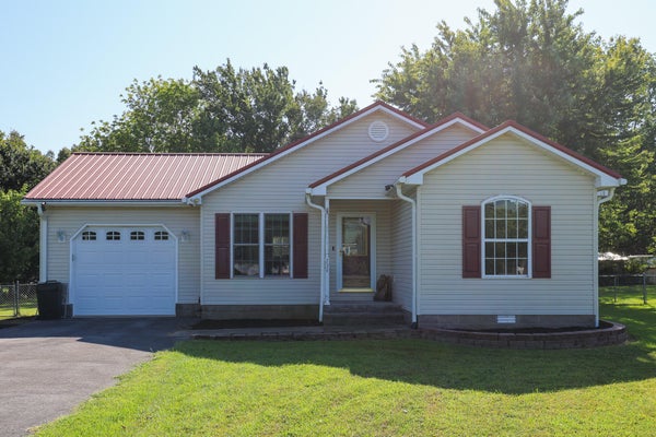 734 VICKSBURG ESTATE RD, BENTON, KY 42025 - Image 596d9cd0bb2d558d458ee48fde8be00b/2379558094