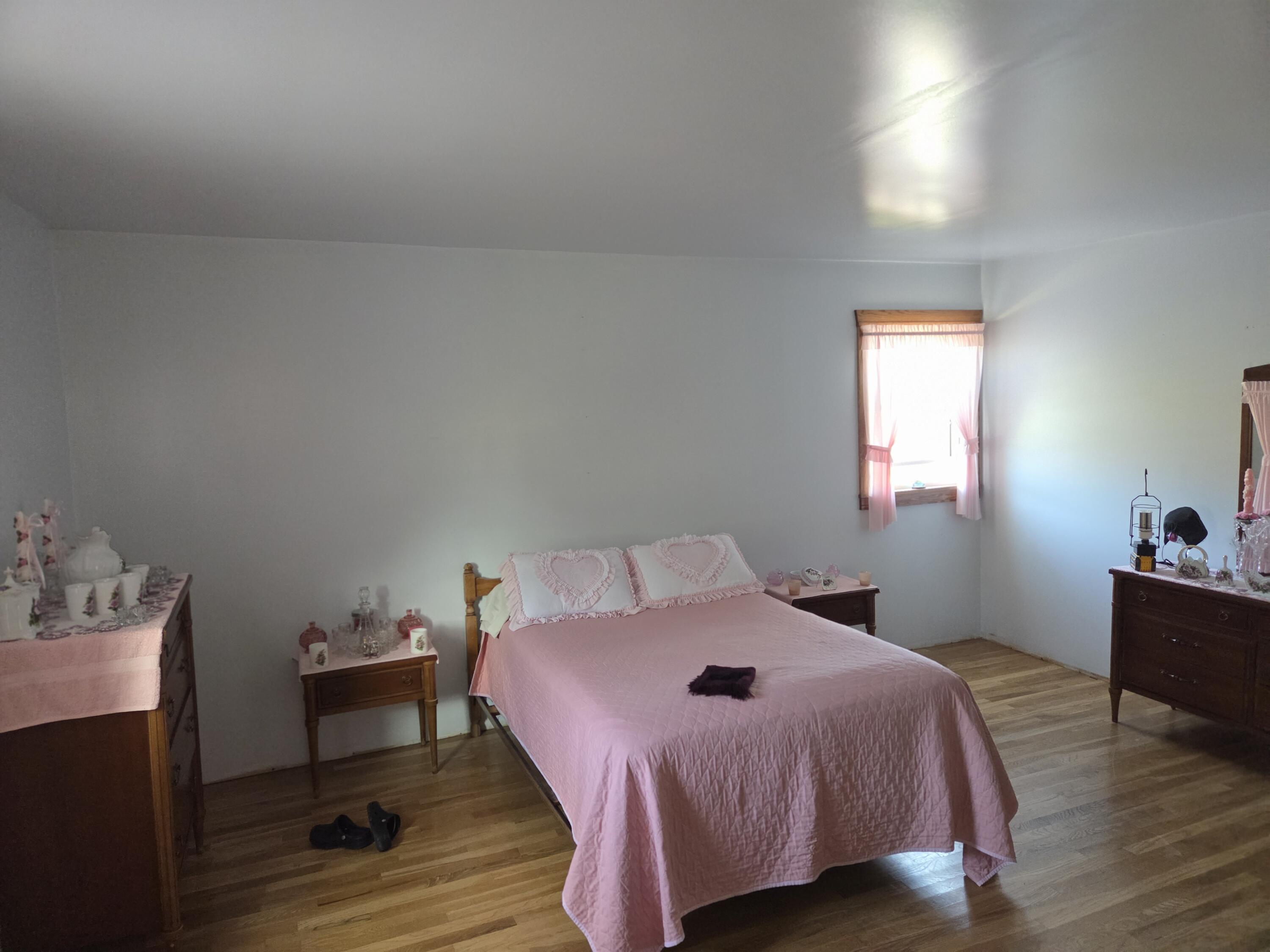 Owingsville, Kentucky, 40360, United States, 10 Bedrooms Bedrooms, ,Residential,Active,1996282