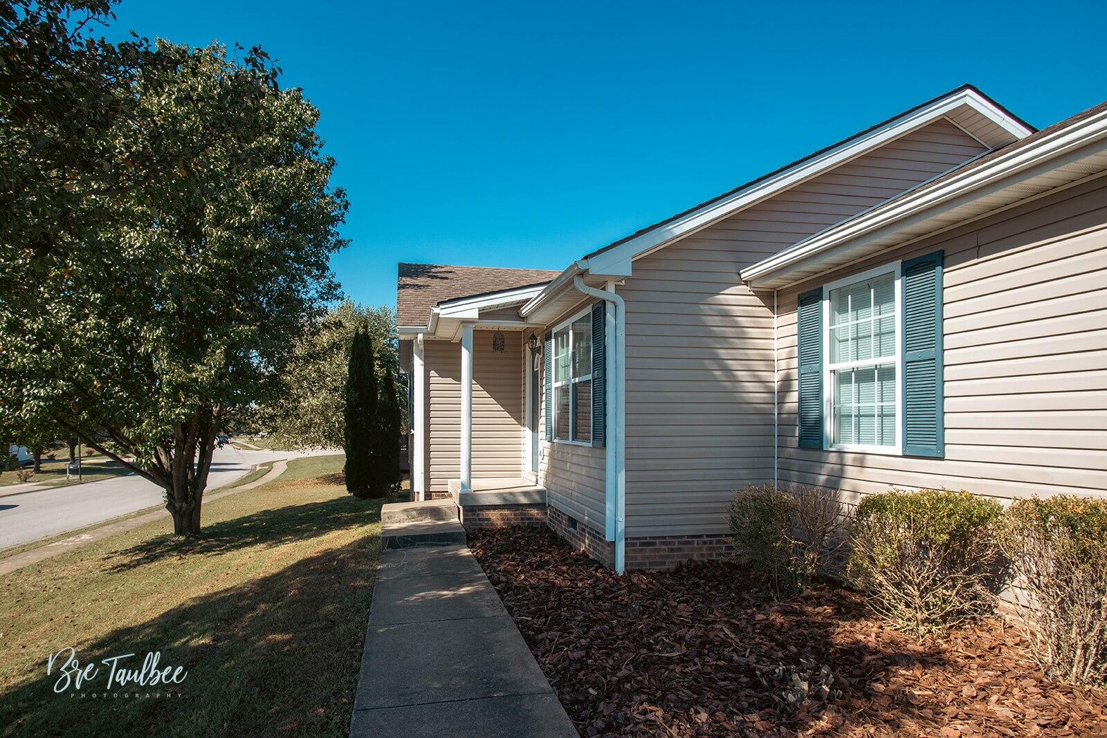 701 Lac Court