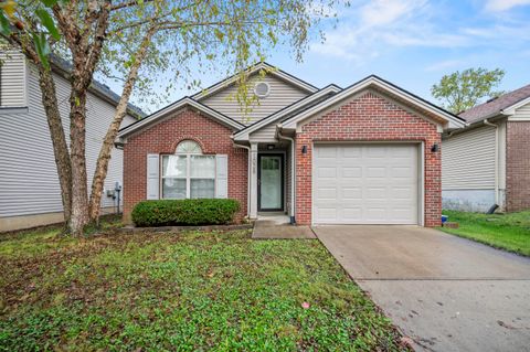 Photo of 1028 Winding Oak Trail, Lexington, KY 40511 (MLS # 25504968)