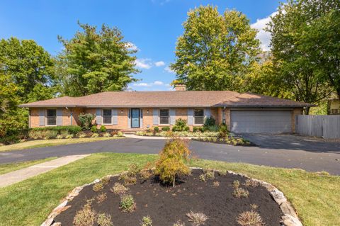 Photo of 1624 Linstead Drive, Lexington, KY 40504 (MLS # 25501934)
