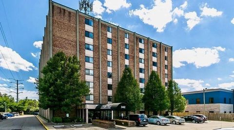 Photo of 342 Waller Avenue 6K #6K, Lexington, KY 40504 (MLS # 25017670)