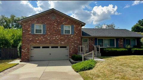 Photo of 3341 Carriage Lane, Lexington, KY 40517 (MLS # 25017591)