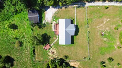 Photo of 4961 Battlefield Memorial Highway, Berea, KY 40403 (MLS # 25506516)