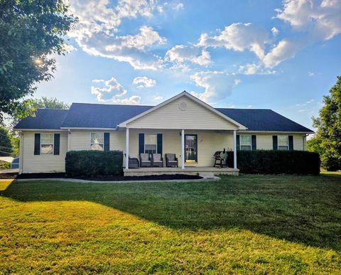 Photo of 105 Berkley Lane, Frankfort, KY 40601 (MLS # 25501492)