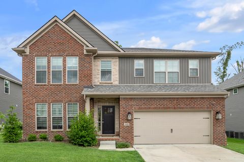Photo of 3585 Bay Springs Park, Lexington, KY 40509 (MLS # 25500824)