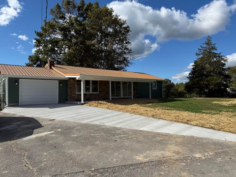 Photo of 132 Bill Karr Road, Lily, KY 40740 (MLS # 25503680)