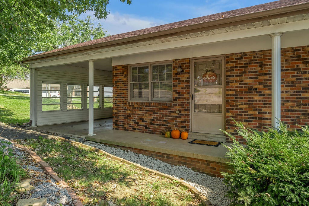 Photo of 103 John Street 2 #2, Stanford, KY 40484 (MLS # 26025821)