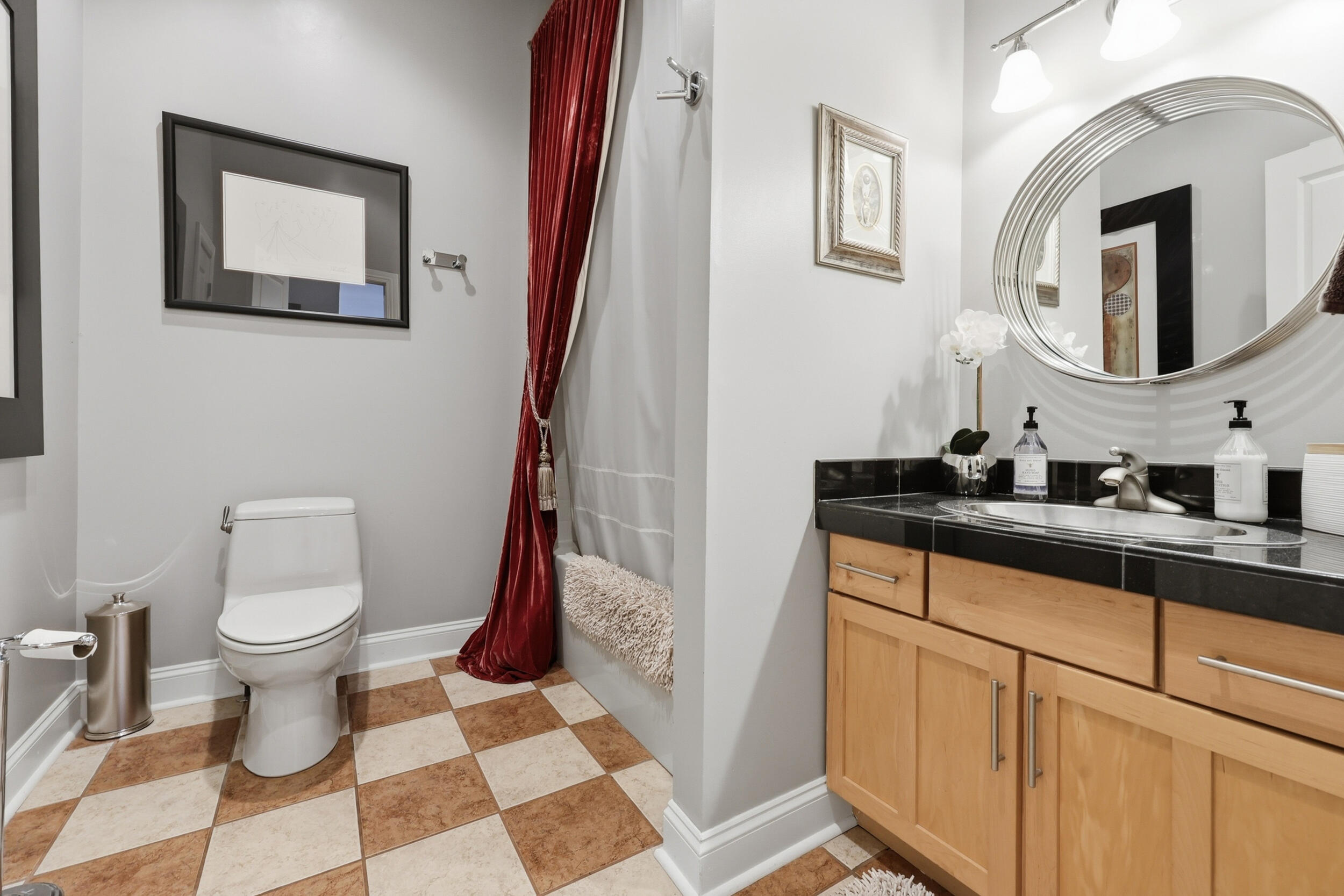 621 S Cleveland Rd, Lexington, KY, 40515, USA, 5 Bedrooms Bedrooms, ,5 BathroomsBathrooms,Residential,Pending,621 S Cleveland Rd,26010946
