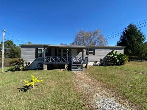 Photo of 6476 Keavy Road, London, KY 40744 (MLS # 25503549)