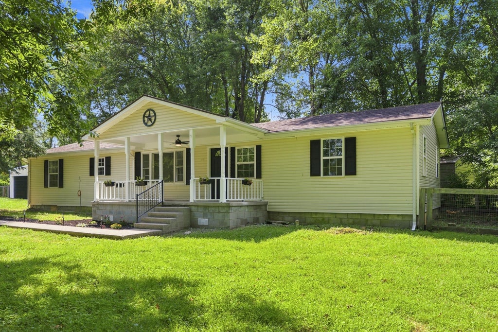 Photo of 1191 Scaffold Cane Road, Berea, KY 40403 (MLS # 26025729)