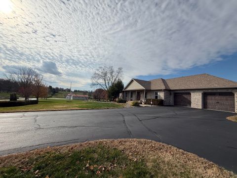 Photo of 197 Murphy Lane, Nicholasville, KY 40356 (MLS # 25506309)