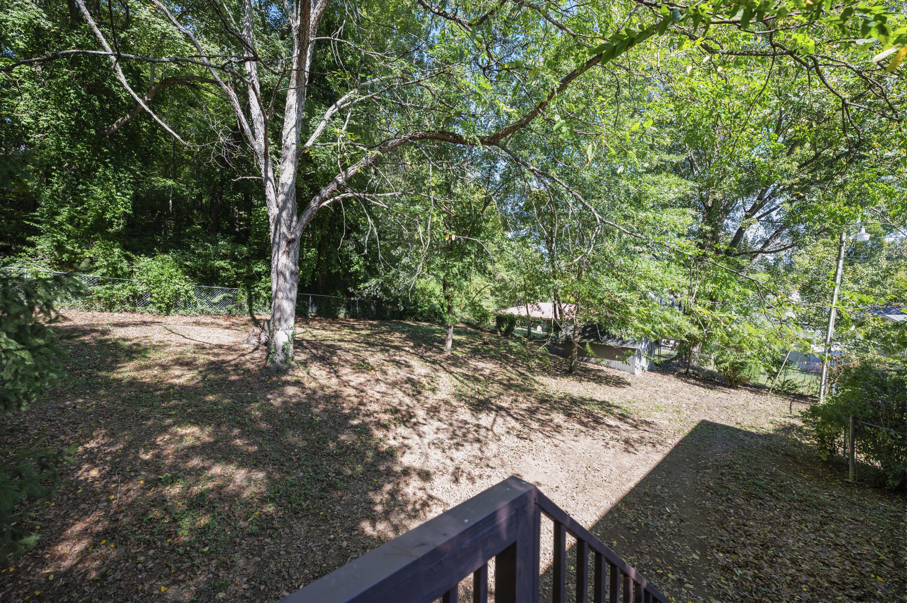 Berea, Kentucky 40403, United States, 4 Bedrooms Bedrooms, ,2 BathroomsBathrooms,Residential,Active,225257