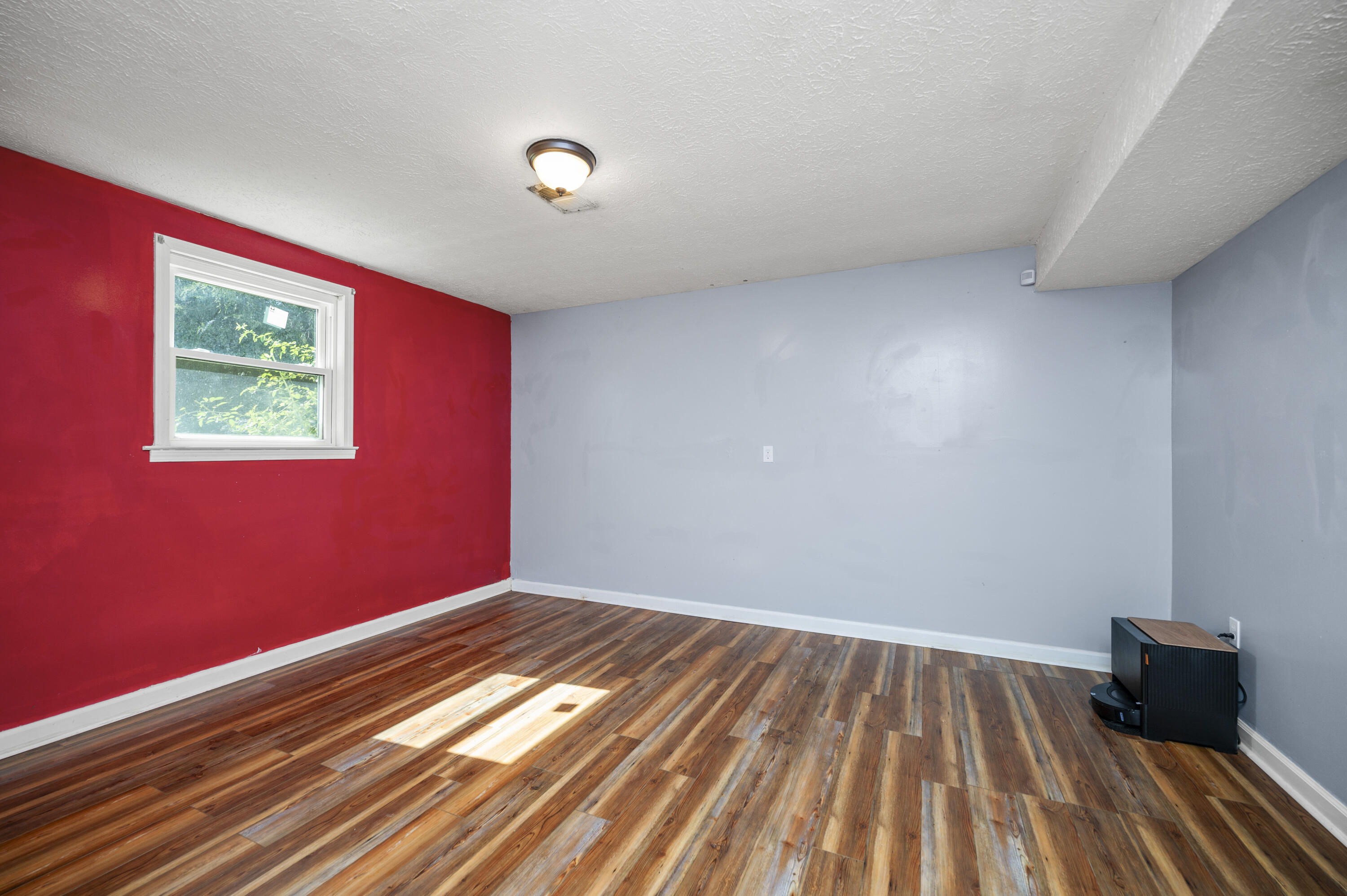 Berea, Kentucky 40403, United States, 4 Bedrooms Bedrooms, ,2 BathroomsBathrooms,Residential,Active,225257