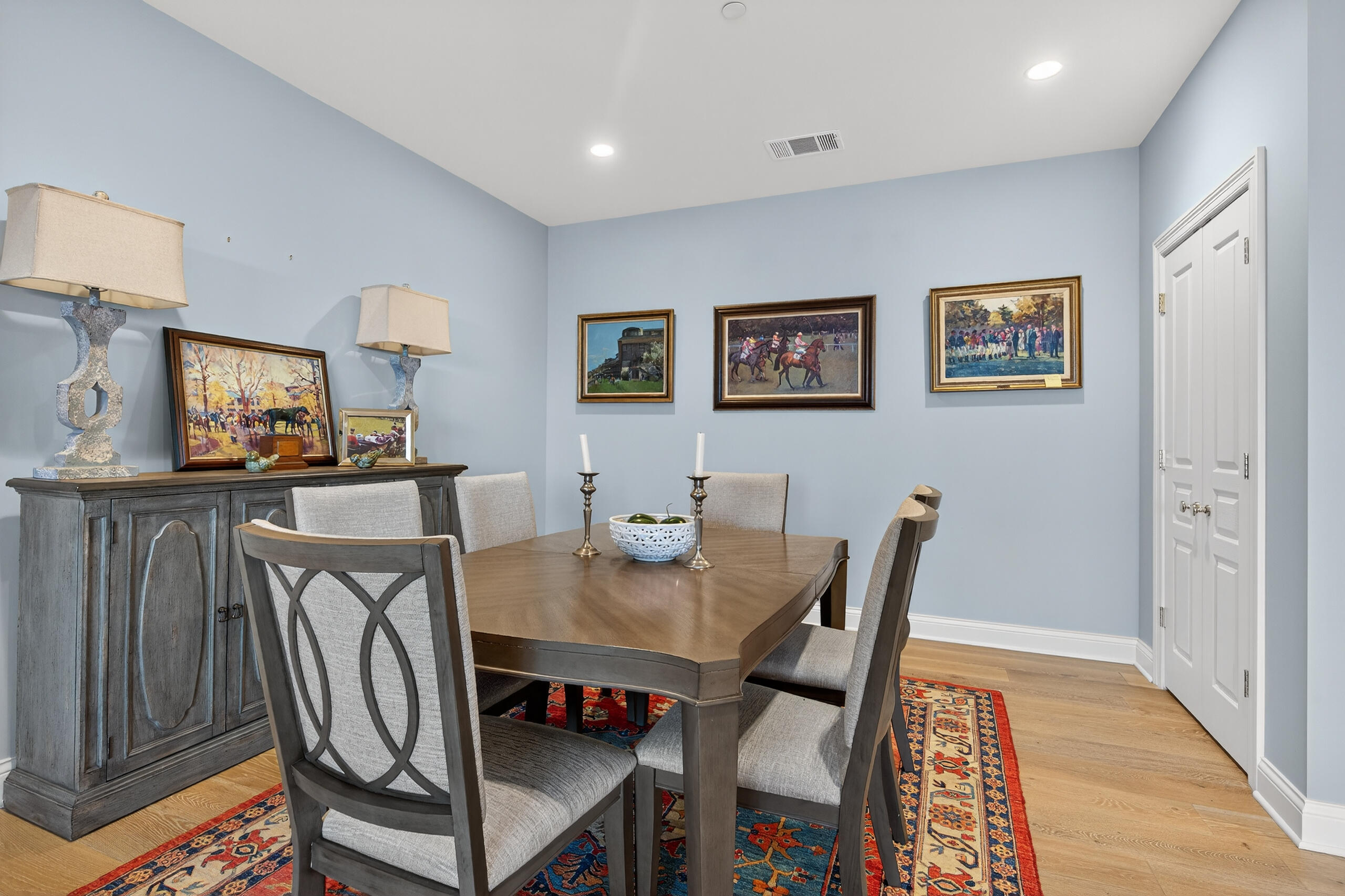 Lexington, Kentucky 40502, United States, 2 Bedrooms Bedrooms, ,2 BathroomsBathrooms,Residential,Active,248922