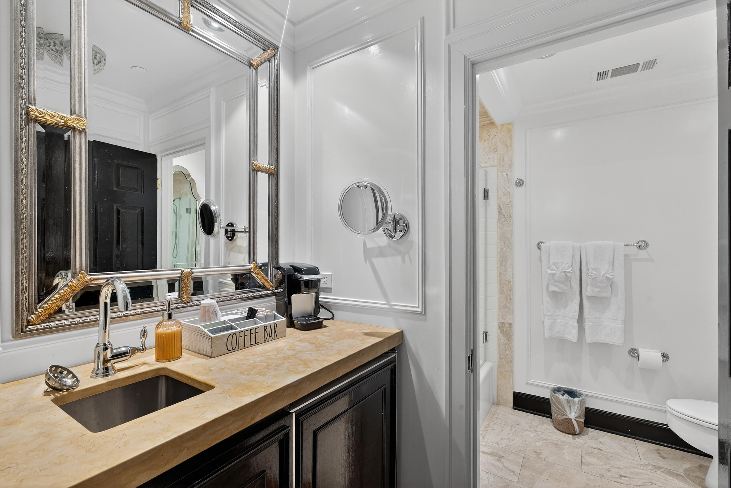 Lexington, Kentucky 40502, United States, 2 Bedrooms Bedrooms, ,2 BathroomsBathrooms,Residential,Active,248922