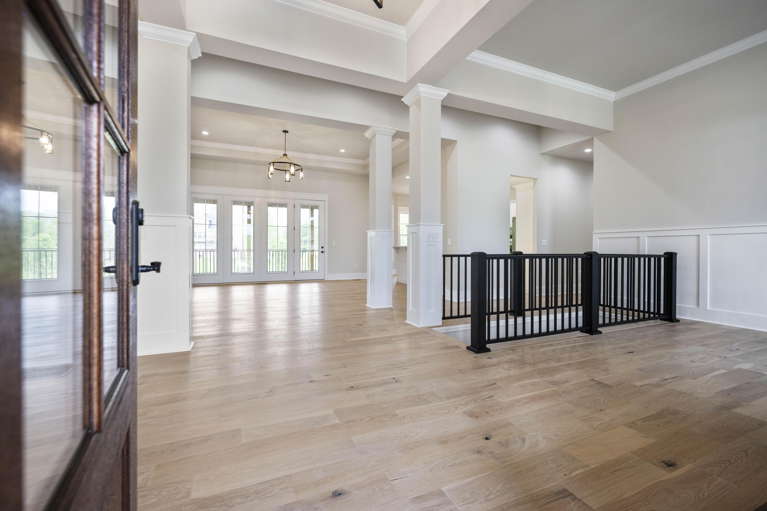 Richmond, Kentucky 40475, United States, 3 Bedrooms Bedrooms, ,3 BathroomsBathrooms,Residential,Pending,66065