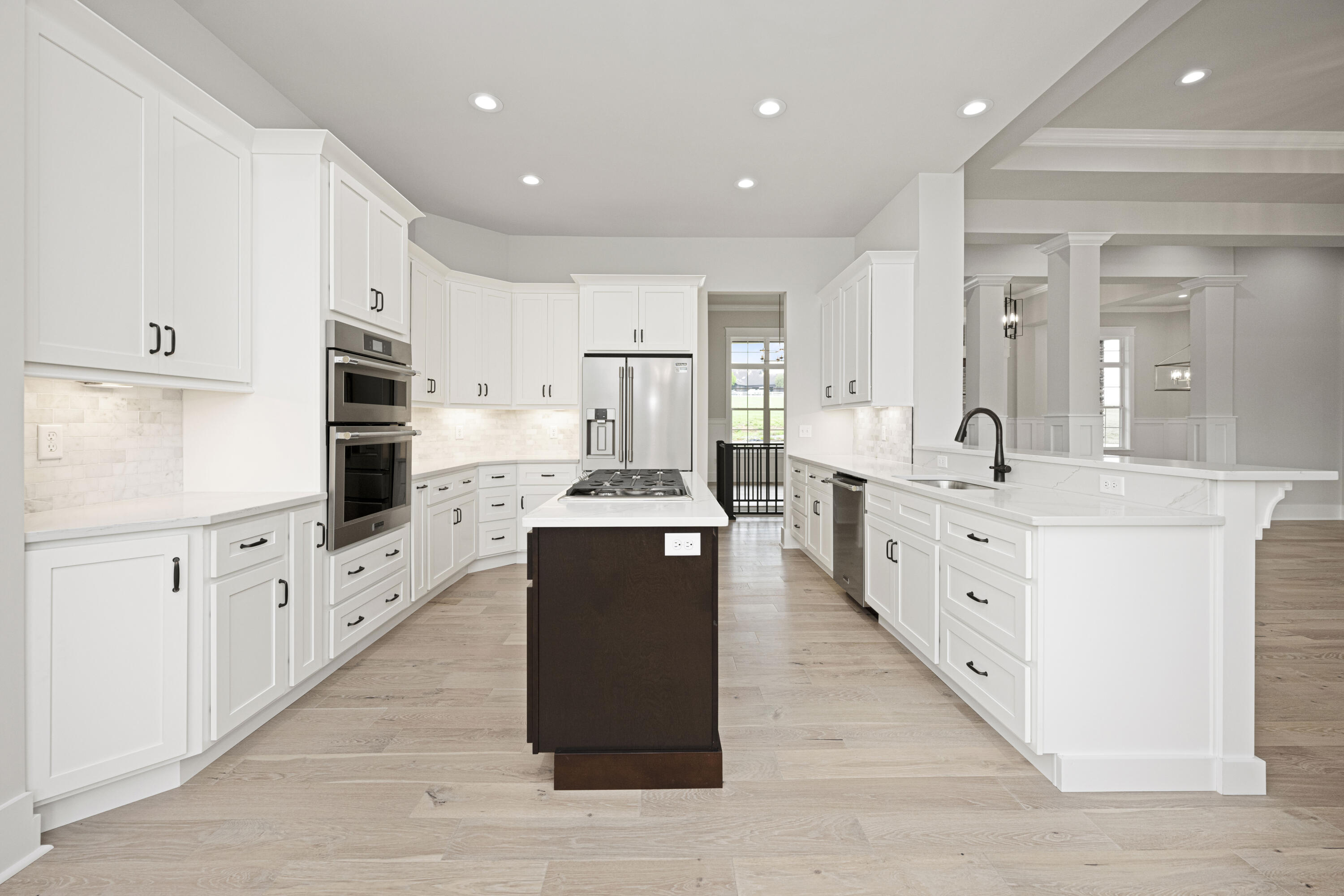 Richmond, Kentucky 40475, United States, 3 Bedrooms Bedrooms, ,3 BathroomsBathrooms,Residential,Pending,66065