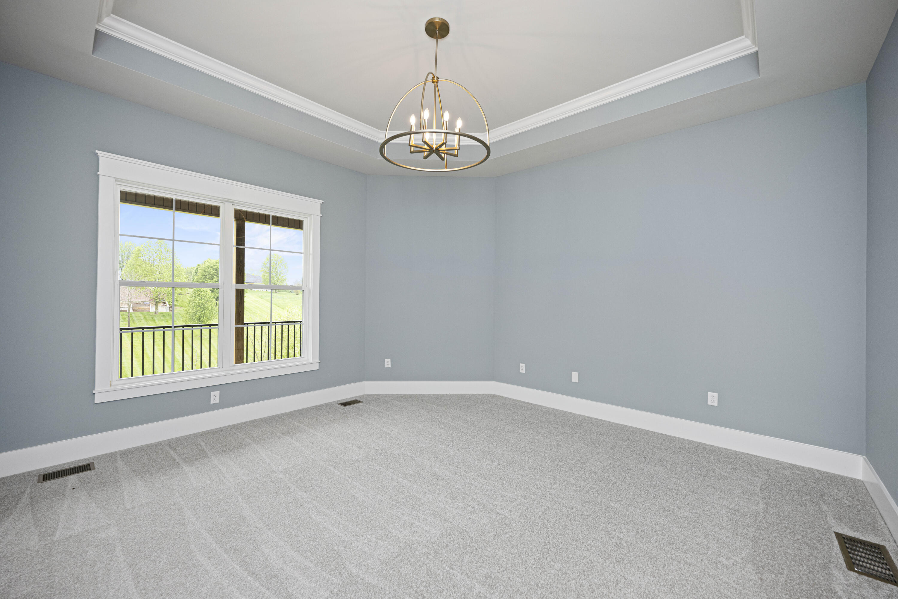 Richmond, Kentucky 40475, United States, 3 Bedrooms Bedrooms, ,3 BathroomsBathrooms,Residential,Pending,66065