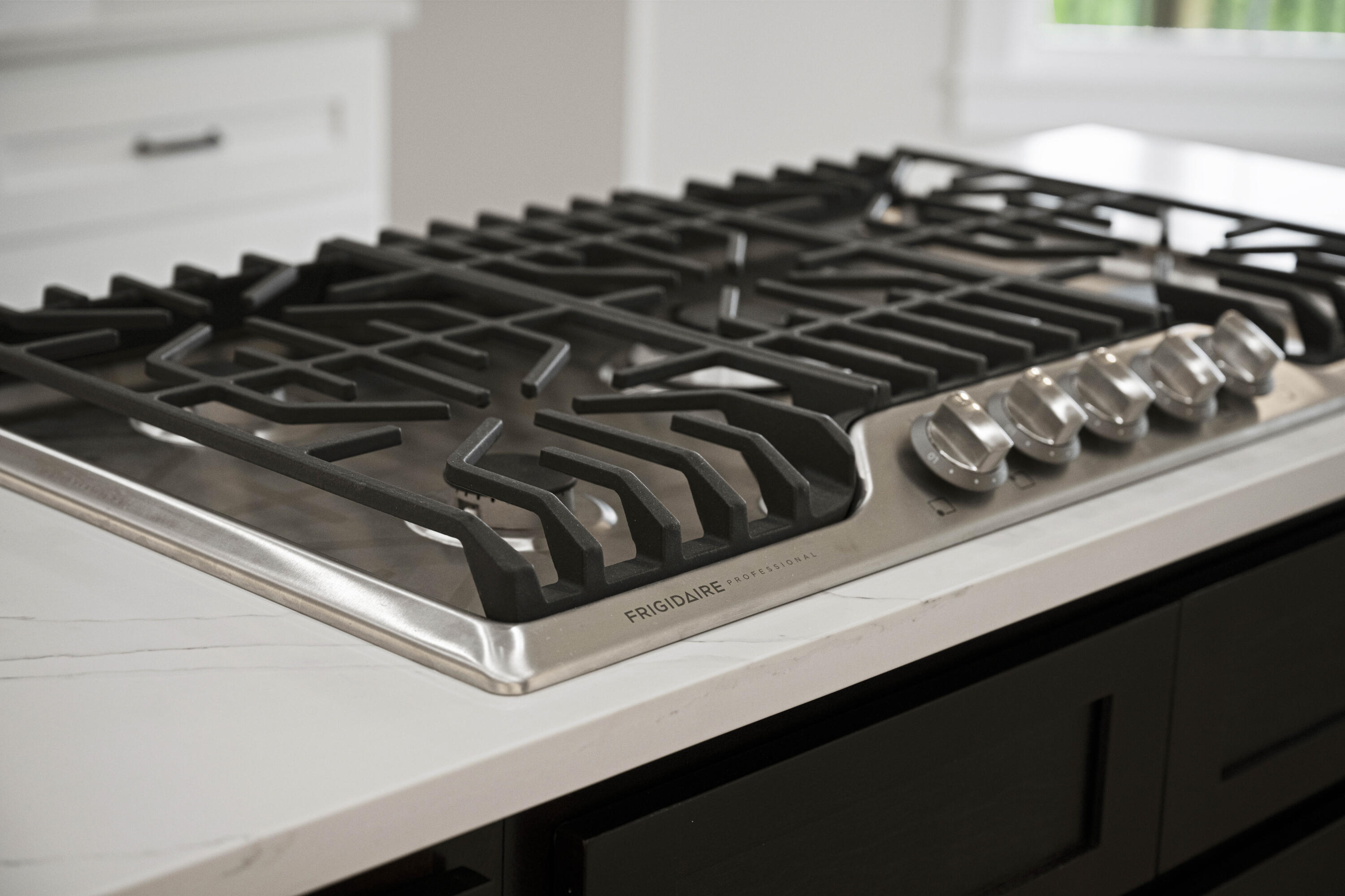 Richmond, Kentucky 40475, United States, 3 Bedrooms Bedrooms, ,3 BathroomsBathrooms,Residential,Pending,66065