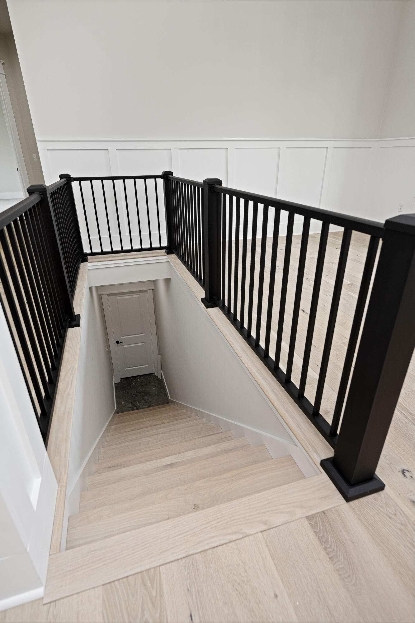 Richmond, Kentucky 40475, United States, 3 Bedrooms Bedrooms, ,3 BathroomsBathrooms,Residential,Pending,66065