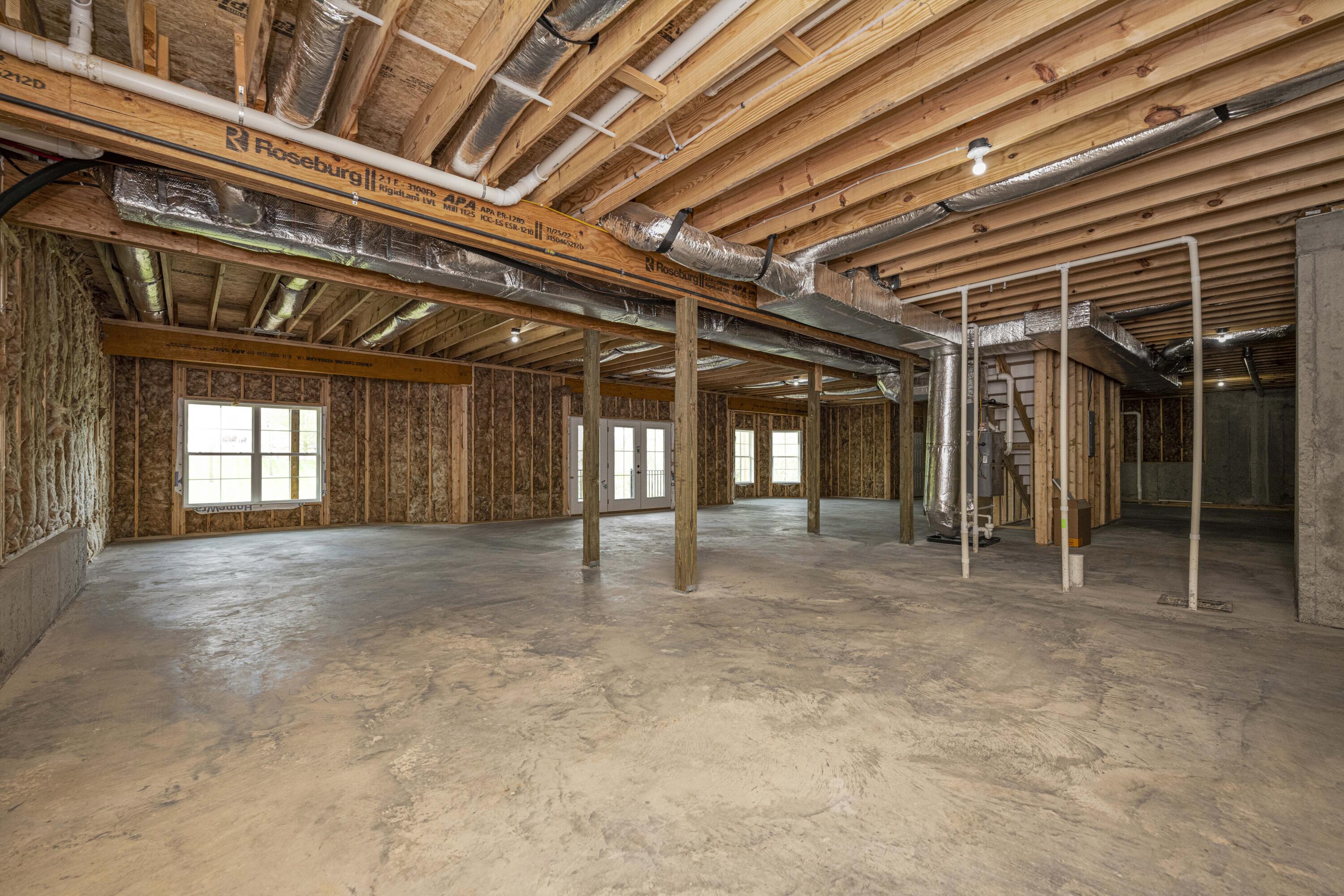 Richmond, Kentucky 40475, United States, 3 Bedrooms Bedrooms, ,3 BathroomsBathrooms,Residential,Pending,66065