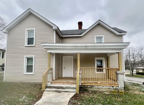 Photo of 394 S Main Street, Winchester, KY 40391 (MLS # 25507786)