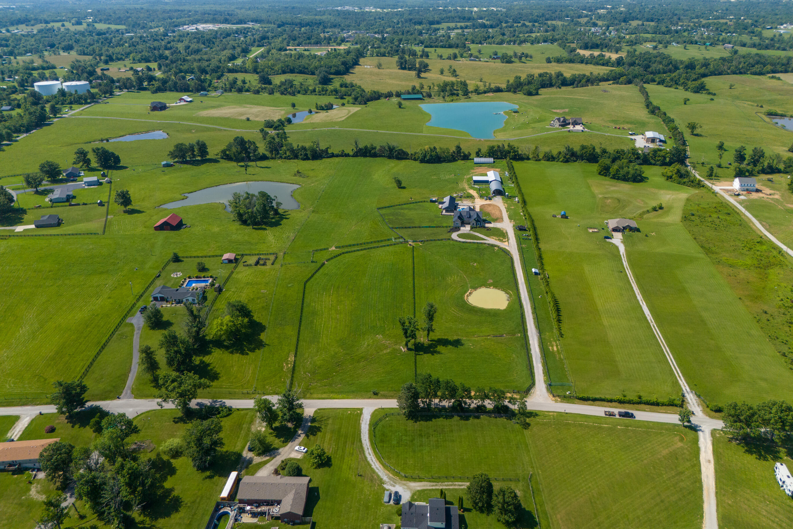 Richmond, Kentucky 40475, United States, 4 Bedrooms Bedrooms, ,4 BathroomsBathrooms,Residential,Active,158370