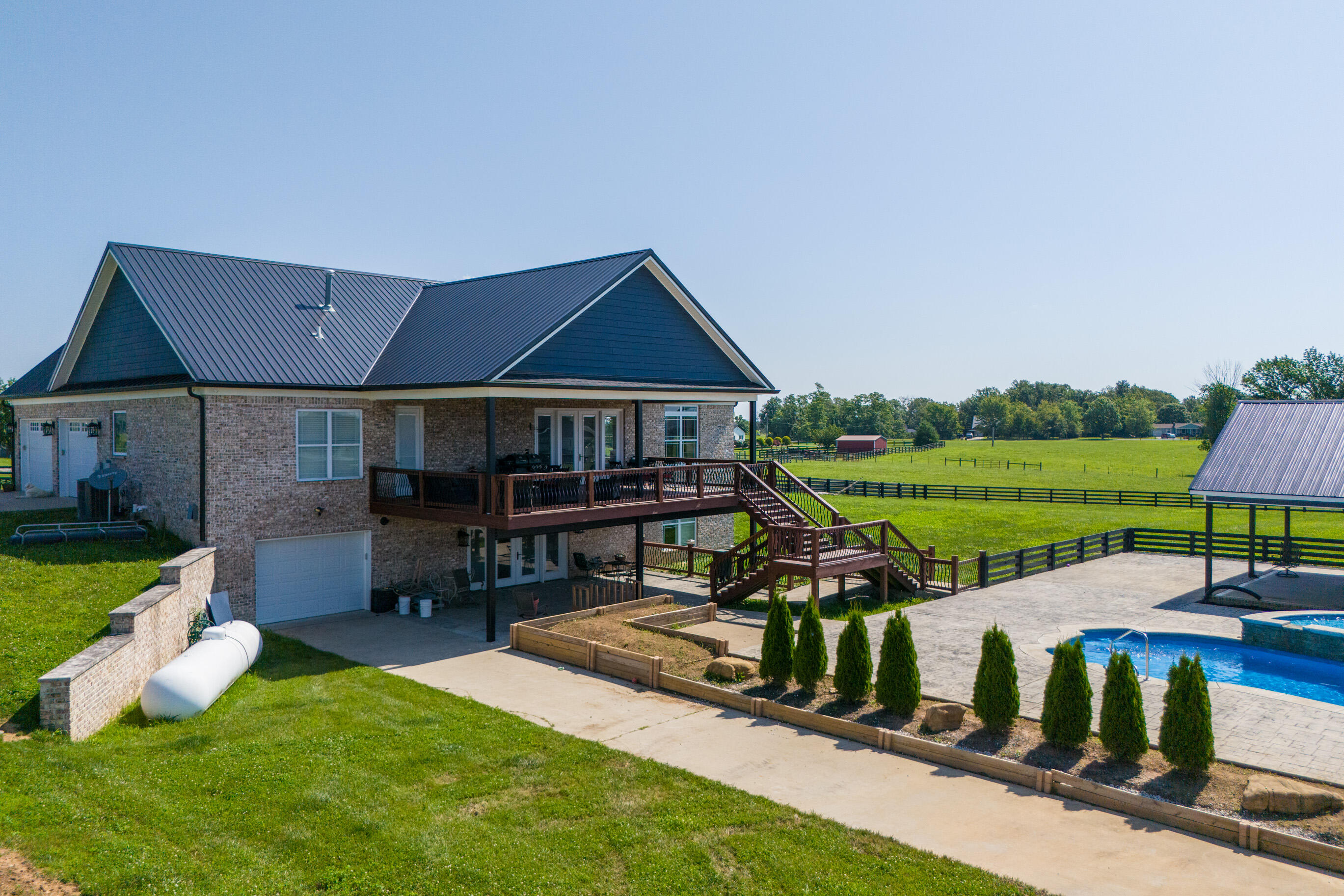 Richmond, Kentucky 40475, United States, 4 Bedrooms Bedrooms, ,4 BathroomsBathrooms,Residential,Active,158370